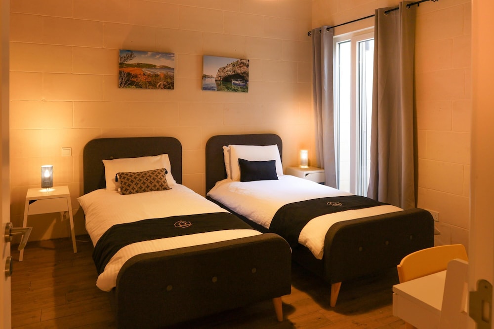 Solaris Gozitan Villa With Pool Gozo