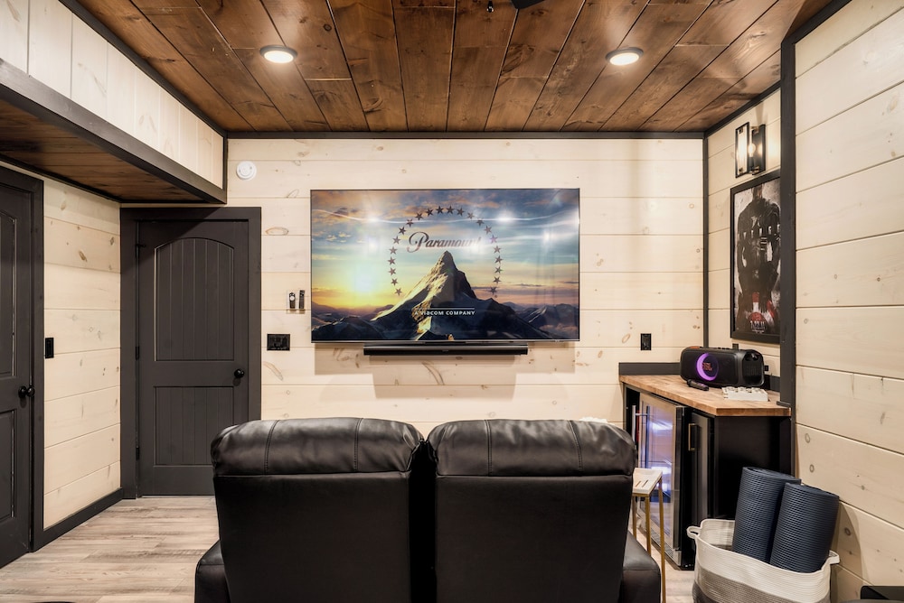 Smith Creek Reserve Luxury Cabins