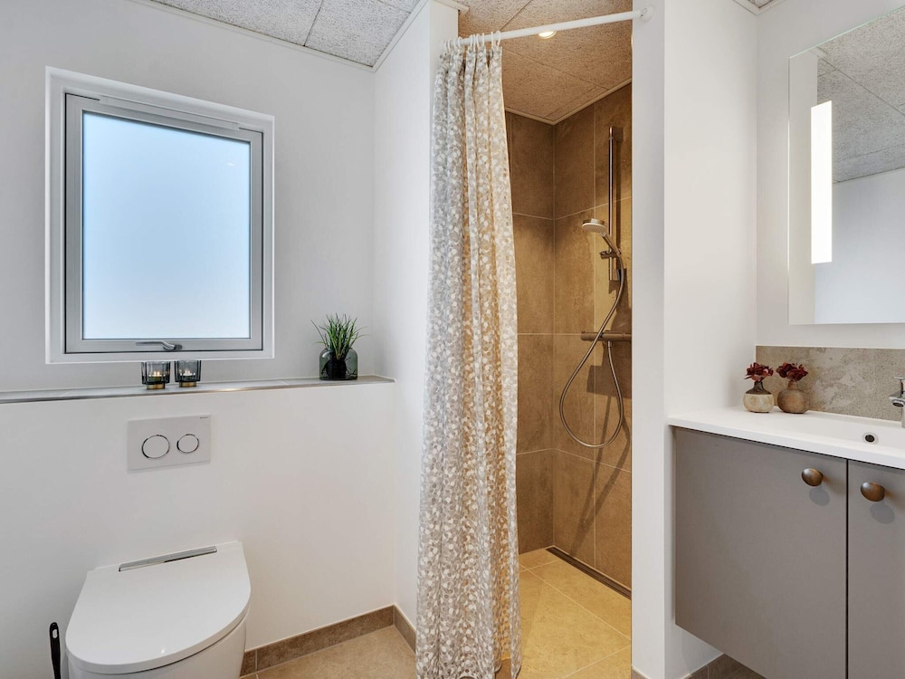5 Star Holiday Home in Norre Nebel