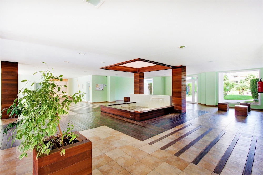 Apartment in Roses Near Sandy Beach
