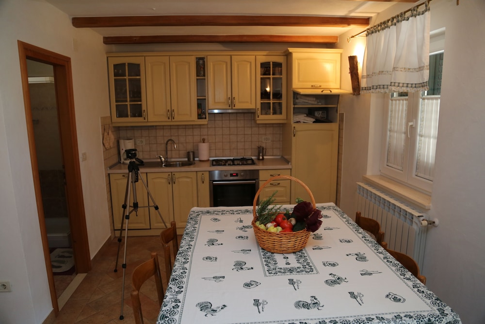 Photo 30