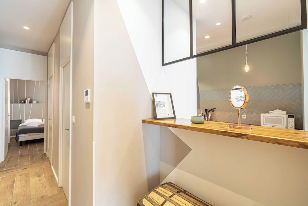 Luxurious Flat in the Heart of Cannes view 2