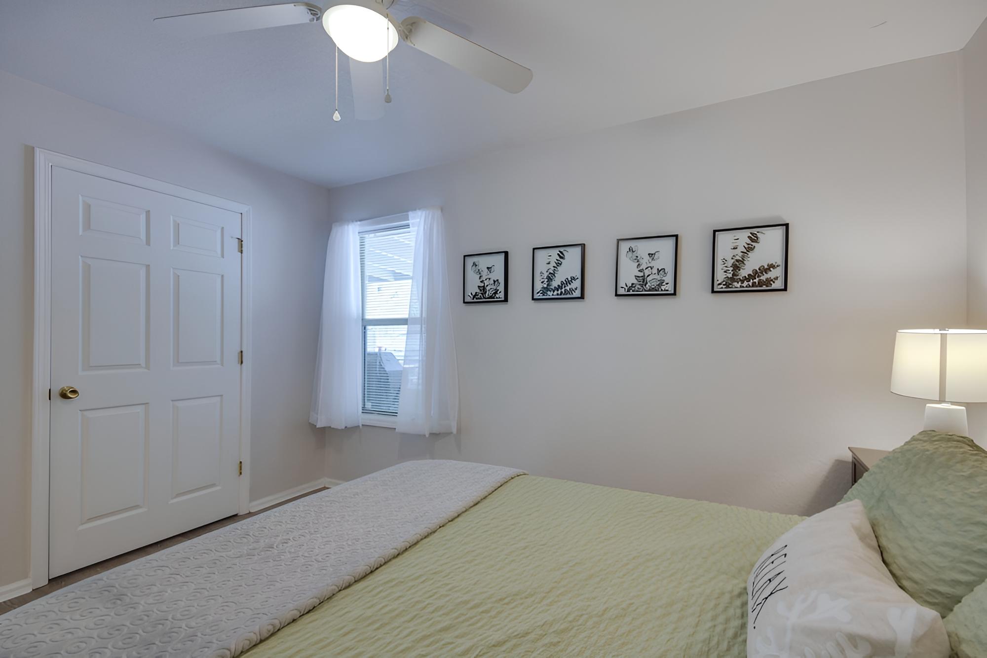 Lake of the Ozarks Waterfront Condo: Seasonal Pool view 2