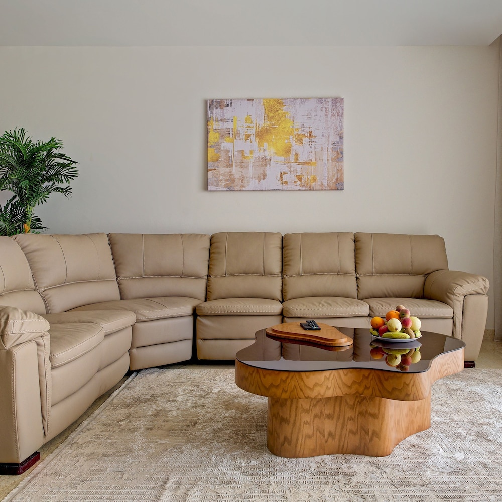 Vesta - Luxury Apt - 2BR - CFC Xxxv