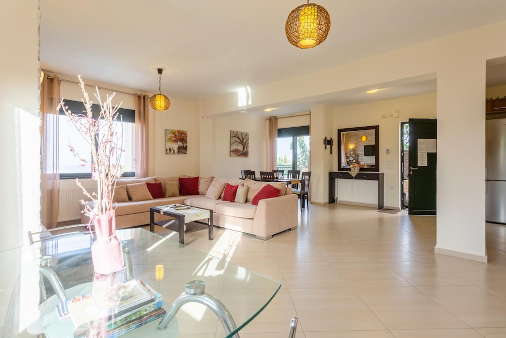 Villa Olive in Gerani