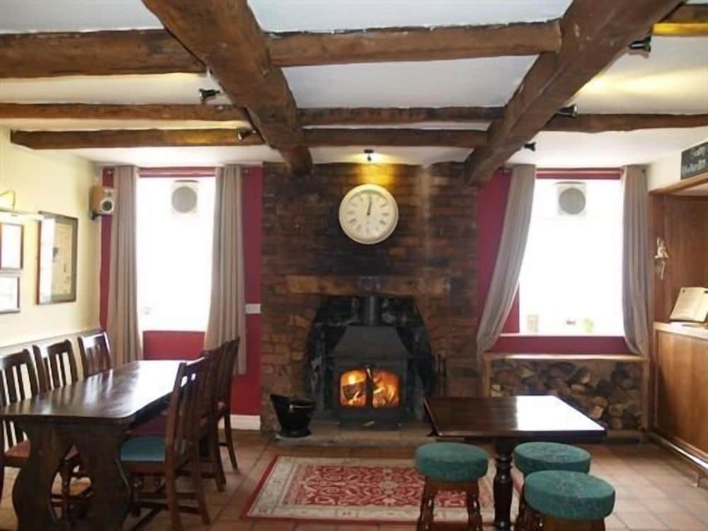 The Bear Inn
