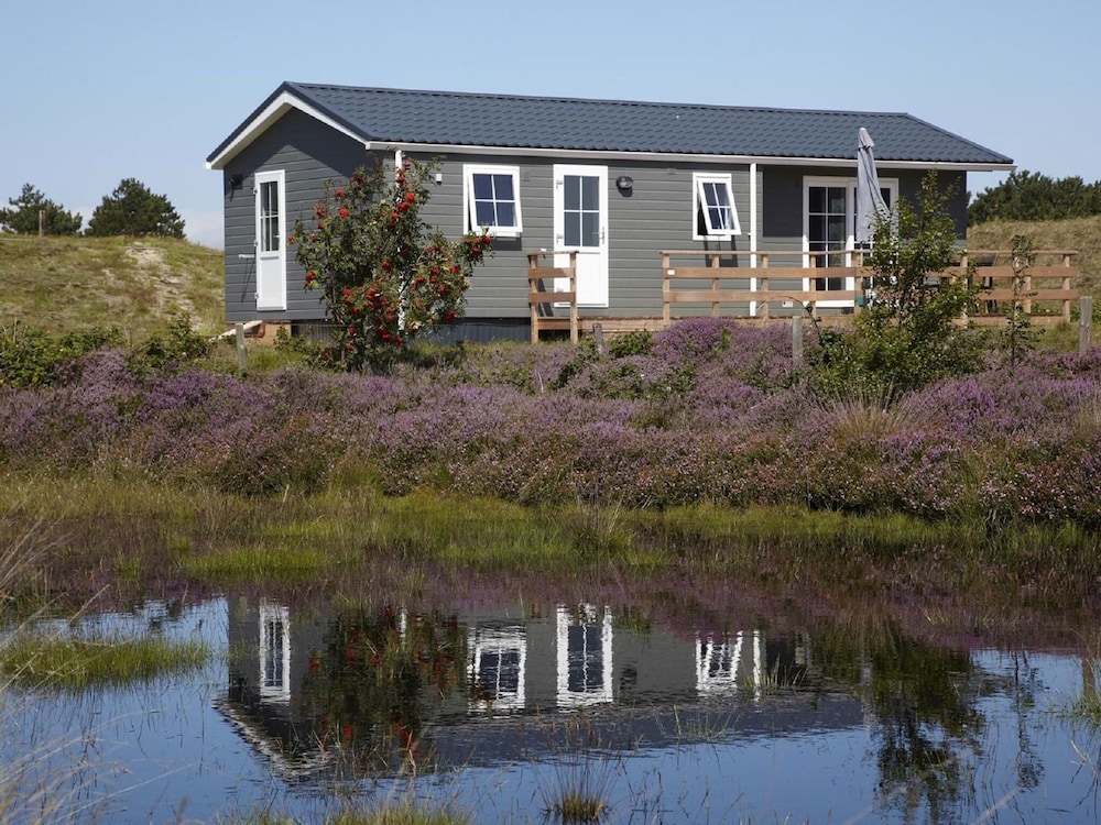 Comfortable Chalet With Dishwasher, in the Texel Dune Areal view 5