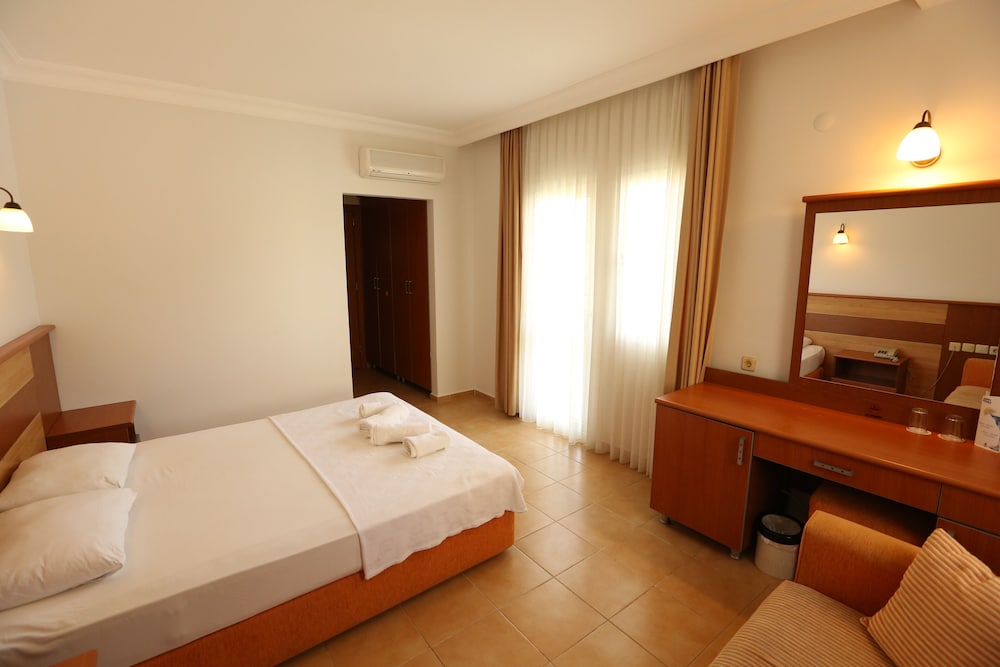 Mavruka Hotel - Image 45