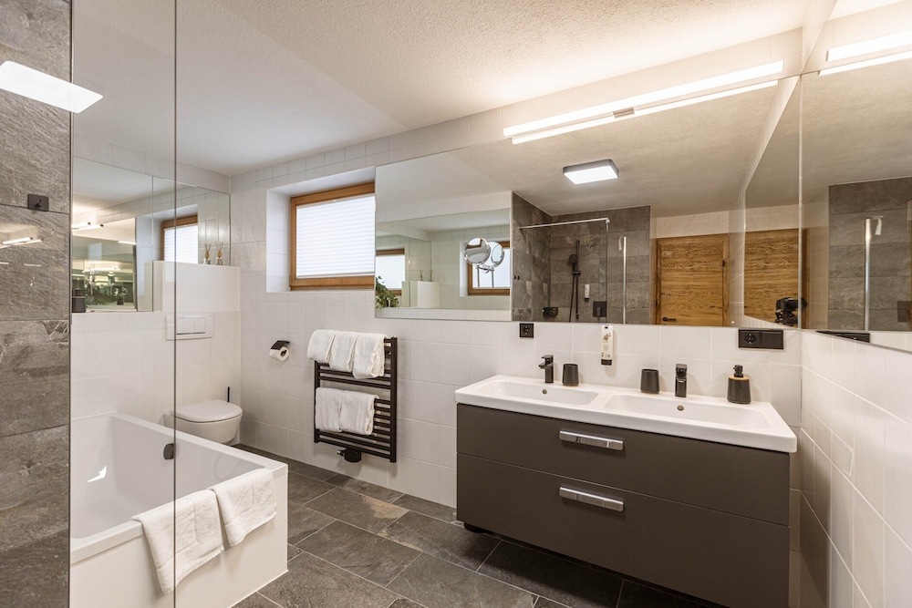 Apartment in Tyrol on the Ski-slope