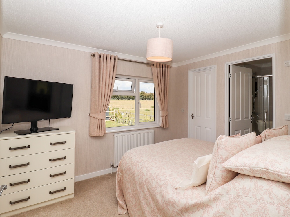 12 Bucklesham Park