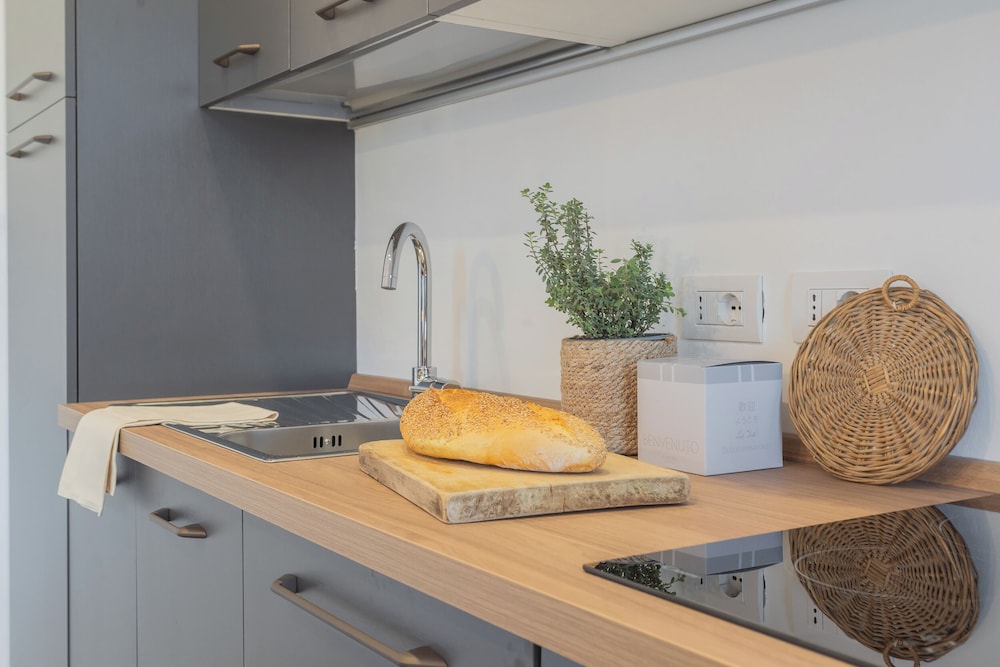Isola Felice Grandate by Rent all Como