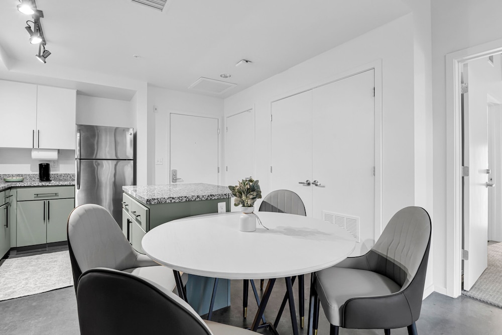 Phoenix Urban Luxury Escape