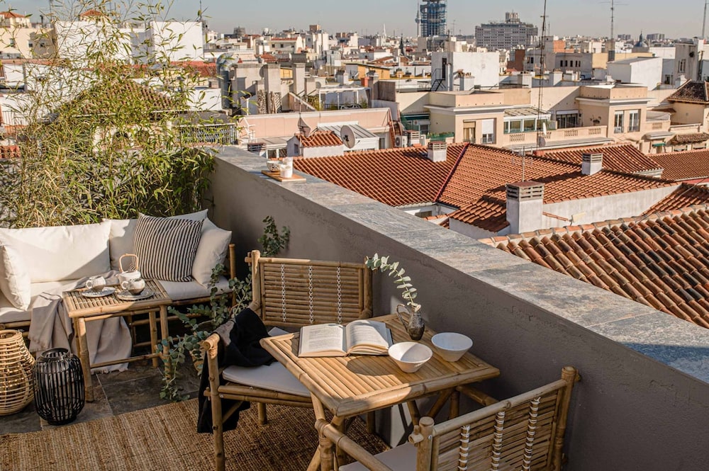 Shiomi - 1 Bedroom and Terrace in Justicia