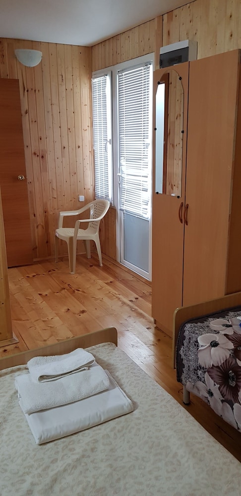 Guest House R&M