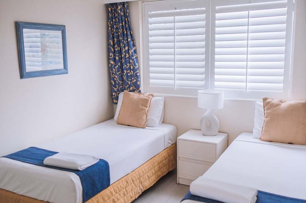 Surfers Horizons Resort