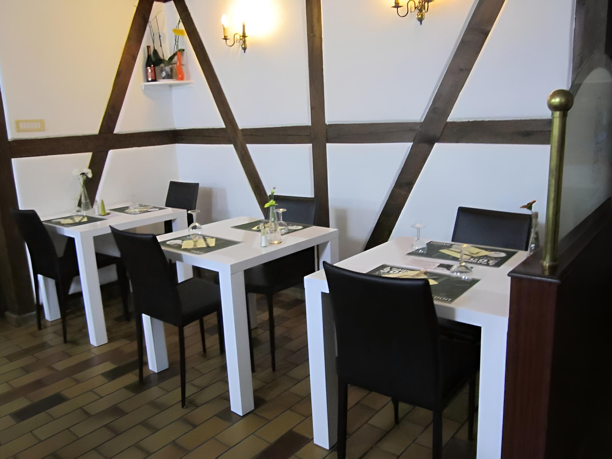 Hotel Restaurant Chez Valerie view 5