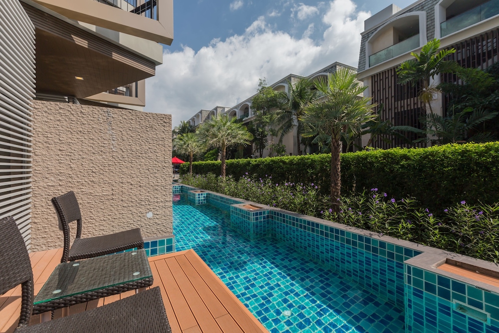 The Charm Resort Phuket