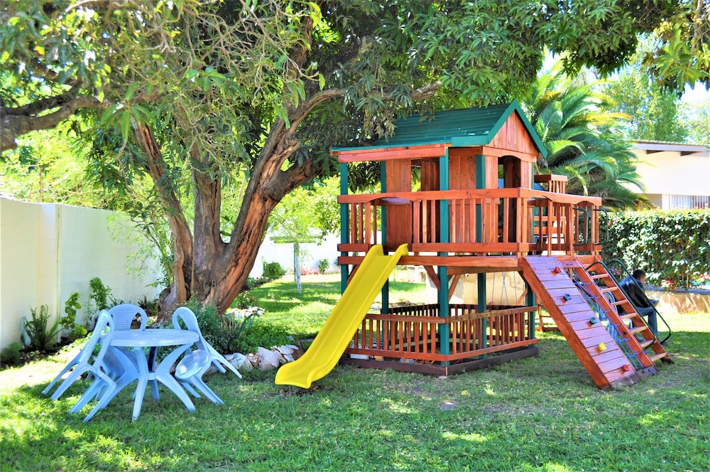 Natwange Backpackers