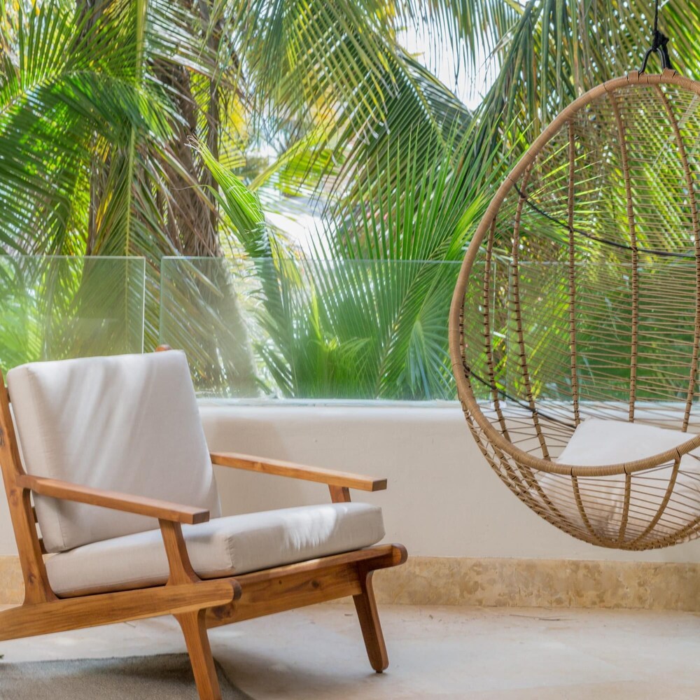 8 Bedroom Luxury Villa With Private Chef Included view 5
