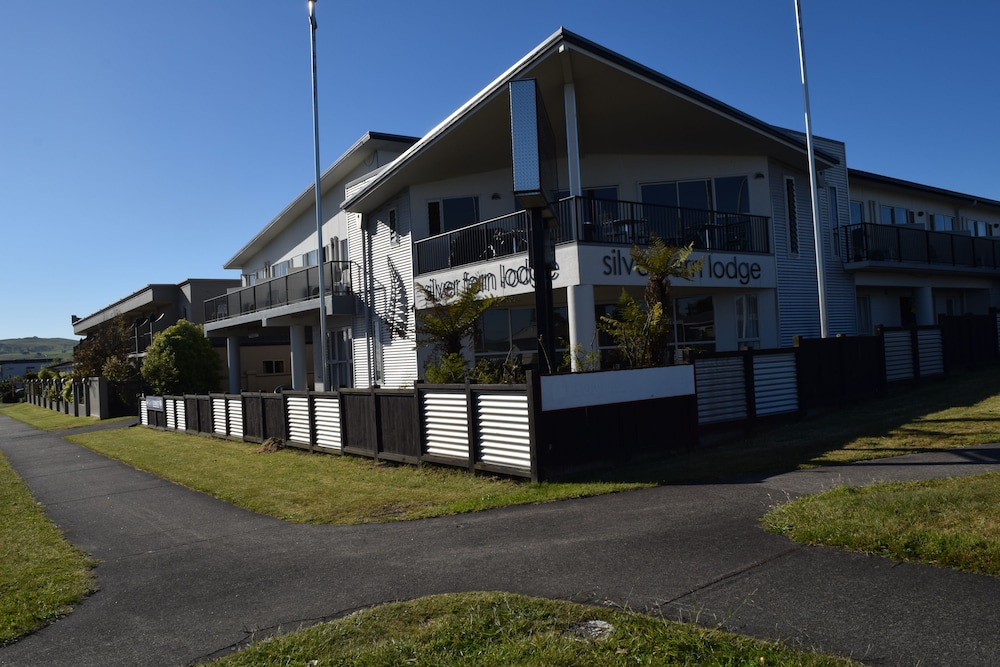 Silver Fern Lodge