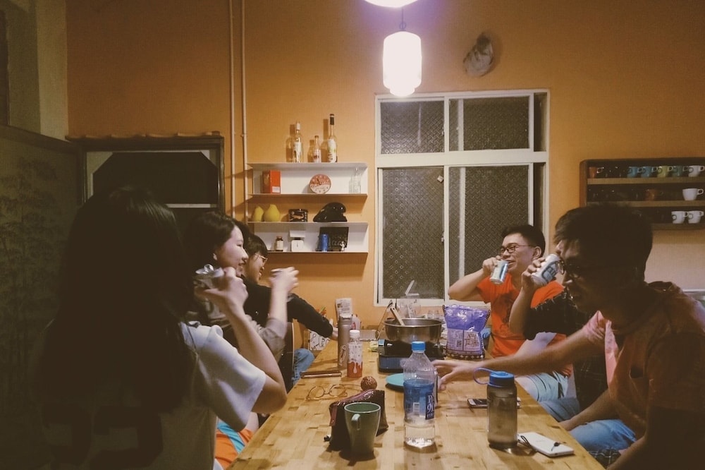 Lane62 Hostel