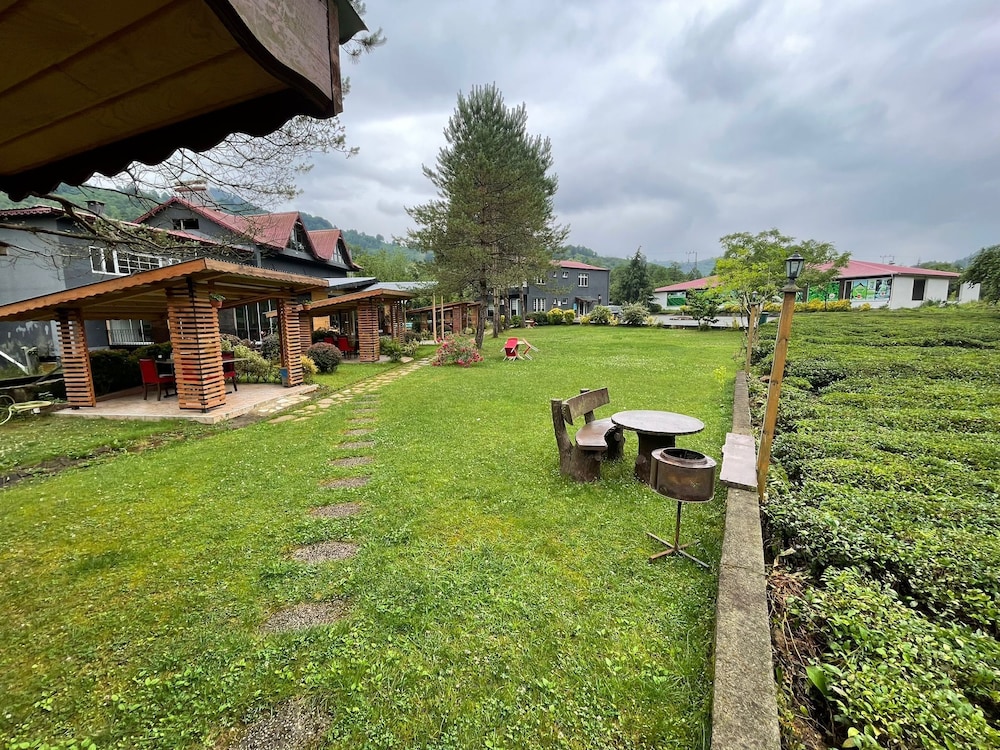Pinar Kir Evi