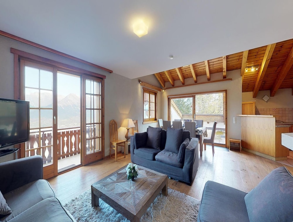 Comfortable Apartment With Sauna