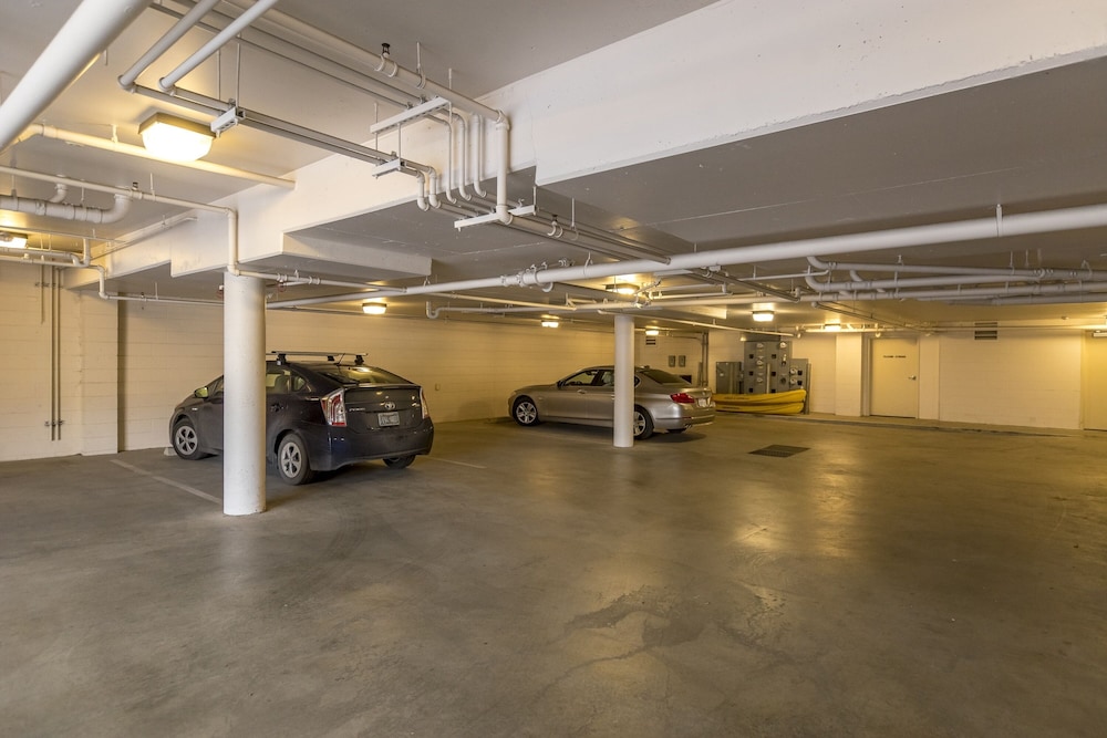 28 San Miguel 1 Bedroom Condo by Redawning view 5