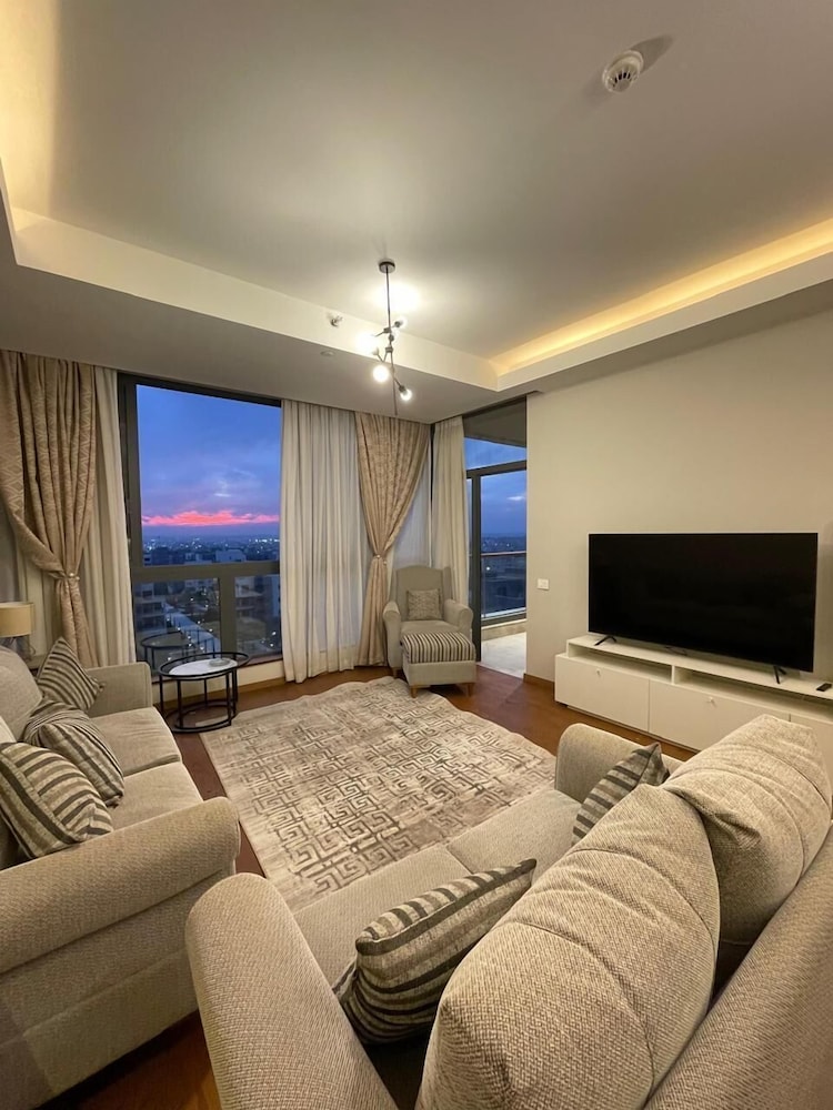 2BR Fully Serviced Apt. in AeonTowers