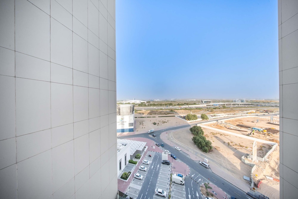 Wadi Al Safa Sleeps 3 Close to Worlds of Adventure