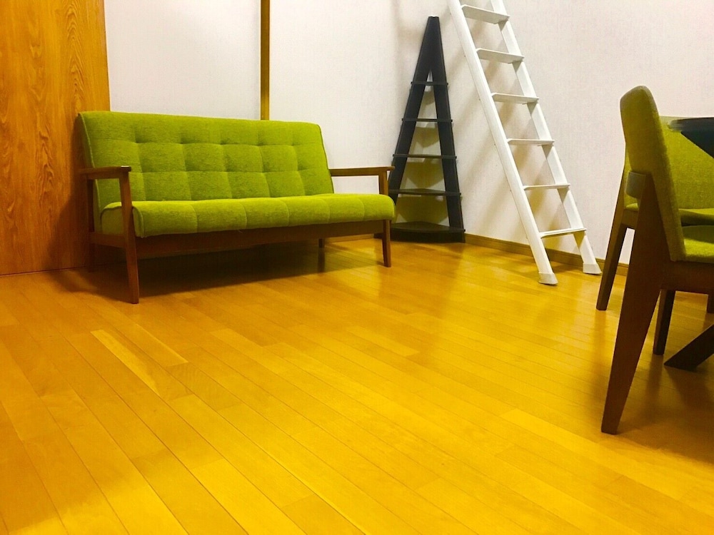 Local Nakasu Apartment view 5