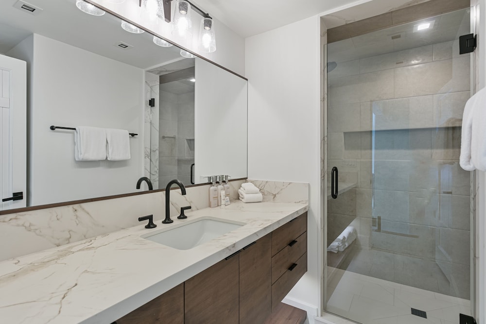 656 Coalition View Court - Private Home With Spa 4 Bedroom Home