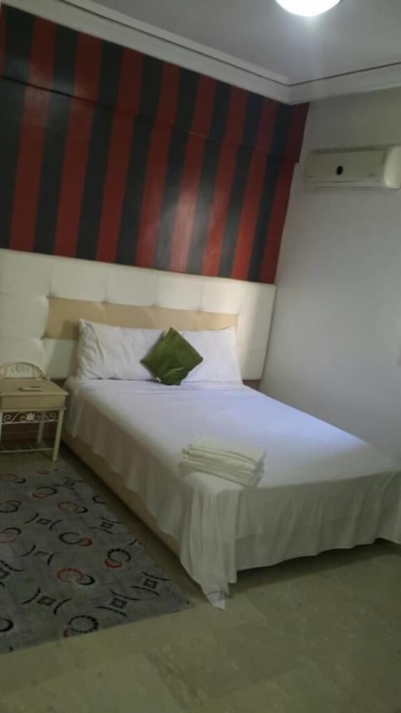 Rooms 4 Star