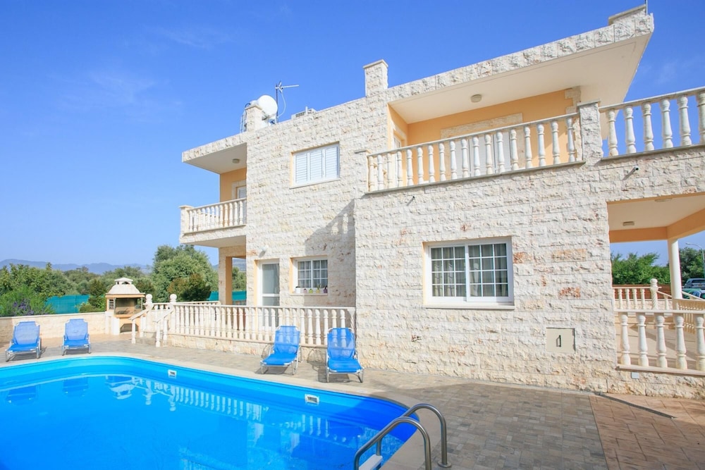 Villa Prodromi Large Private Pool A C Wifi - 1977 view 5