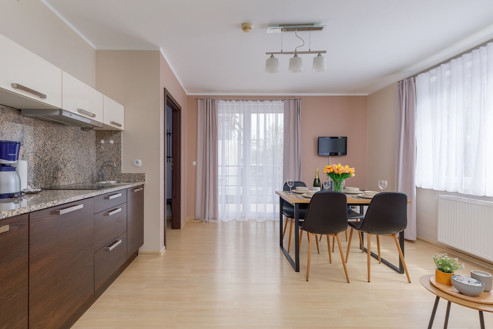 Apartments Nautilus by Renters view 3