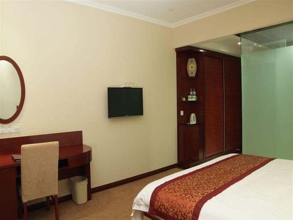GreenTree Inn Zhoushan Putuo Donggang Hotel