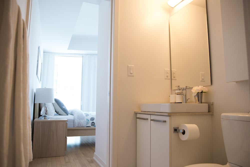 Sarkar Suites - Entertainment District