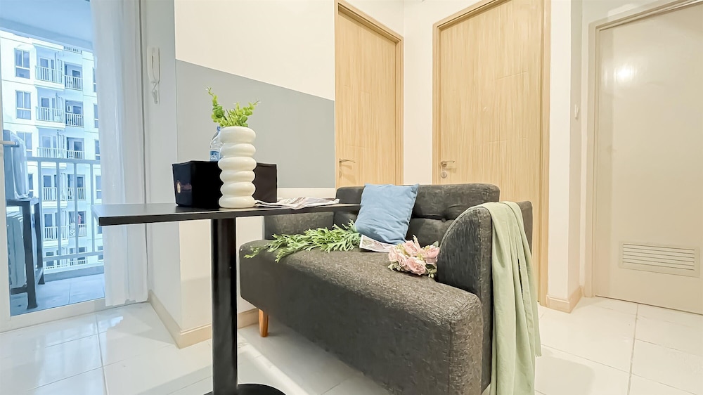 Modern 2Br Apartment Near Tokyo Hub At Tokyo Riverside Pik 2
