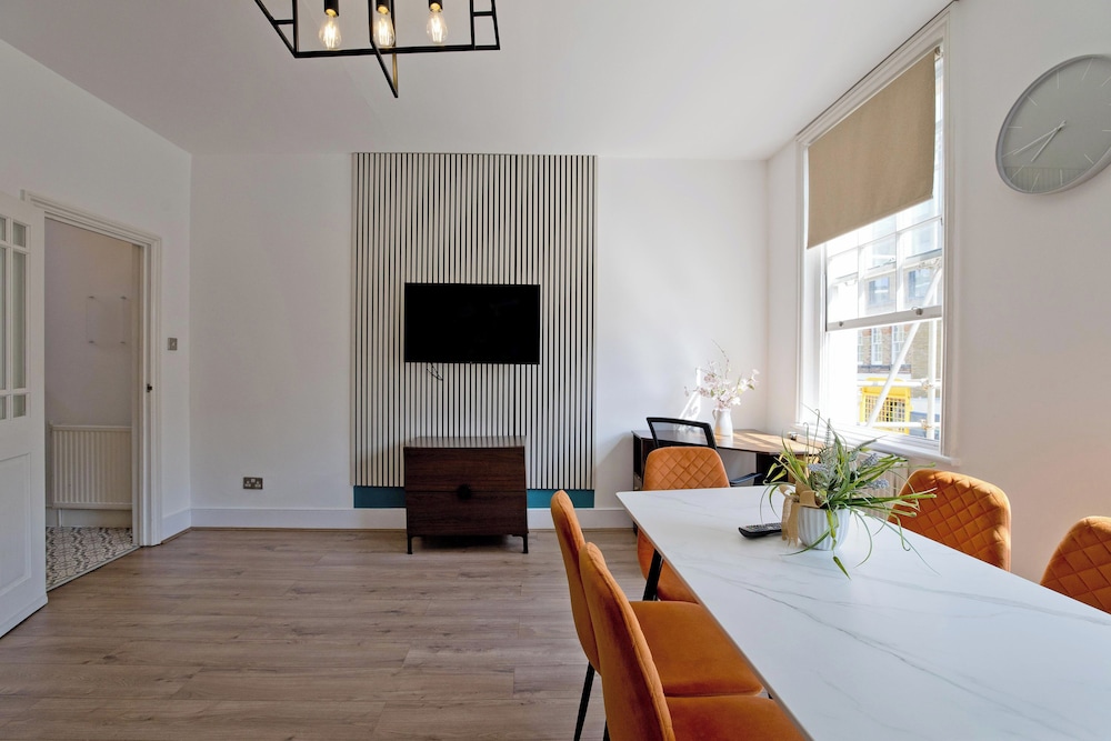 Imperial Horseferry Road Apartment