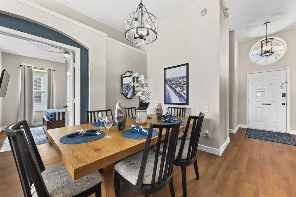 4br Resort Villa W/ Pool & Spa Close To Disney 4 Bedroom Villa