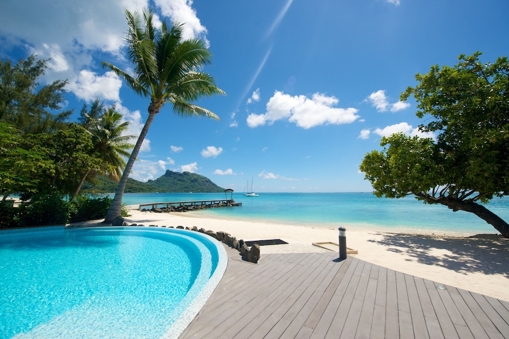 Hotel Maitai Lapita Village Huahine - Image 1