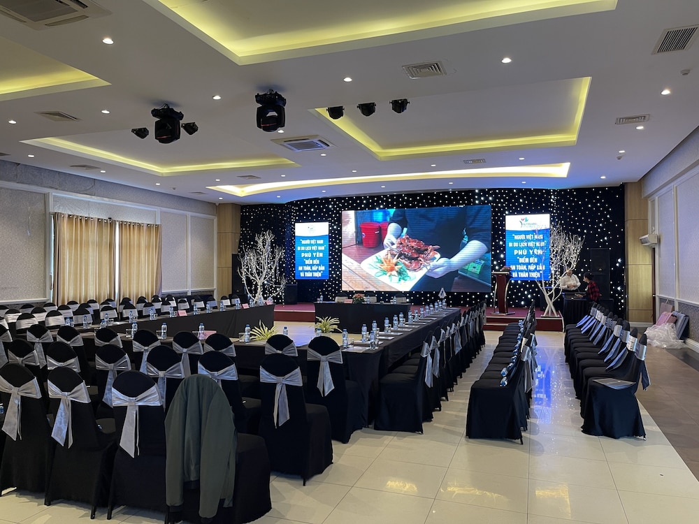meeting & event spaces