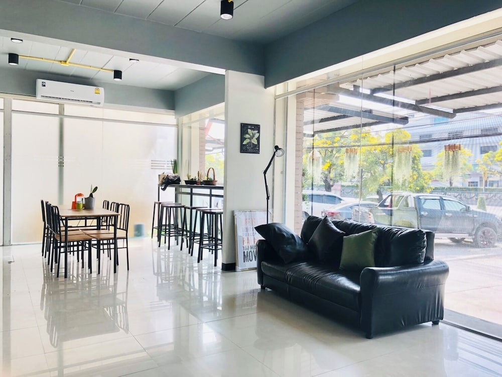 Near BKK Airport Hostel
