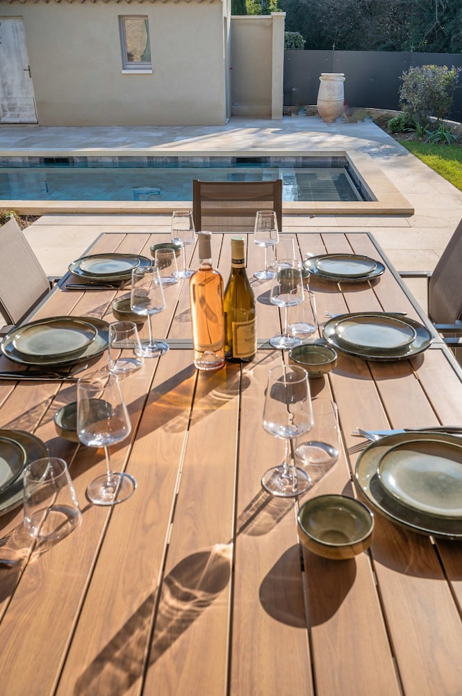 Villa Lou Panta Elegance and Comfort in the Heart of Saint-r My-de-provence