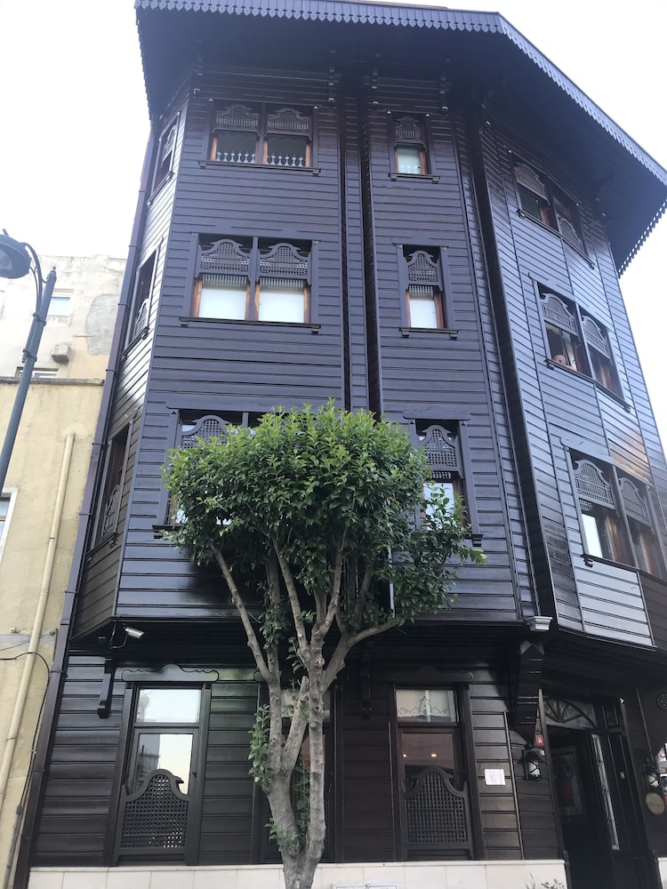 Emine Sultan Otel - Image 7