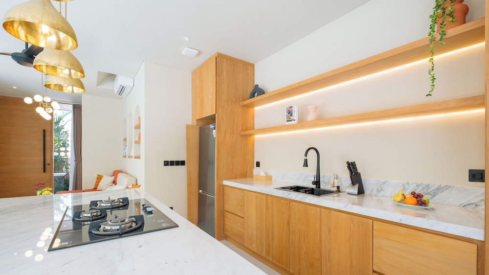 Loona Palm Villas Seseh