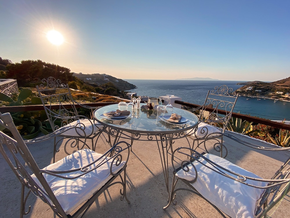 Pino di Loto Boutique Bed & Breakfast