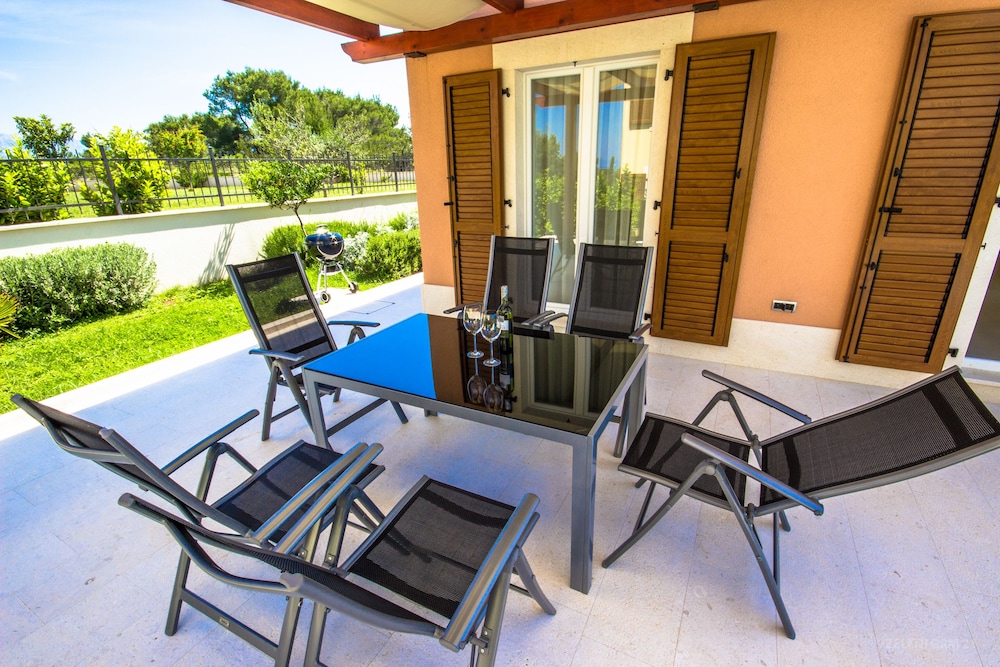 Villas Brac Hills
