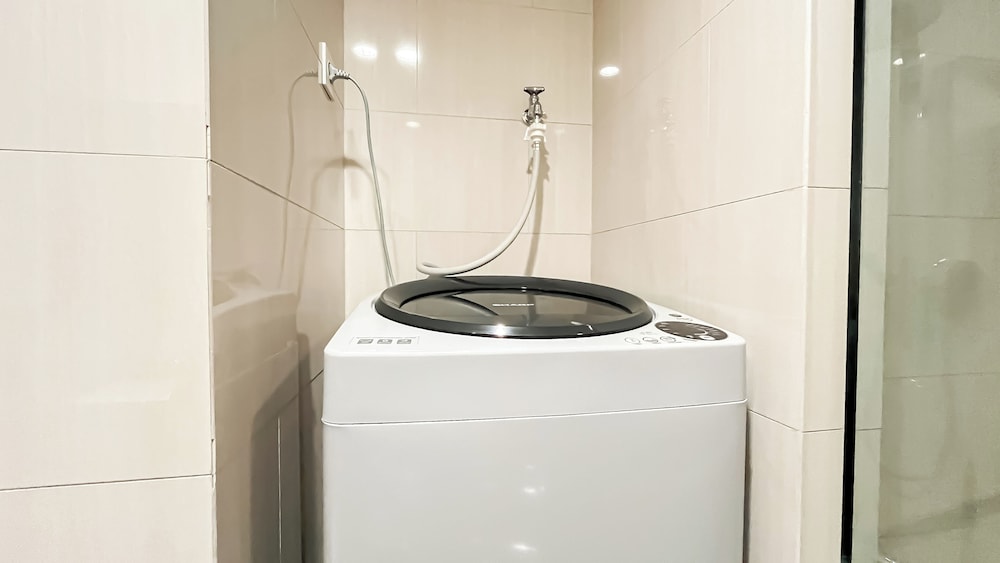 Modern Big 1Br Apartment Branz Simatupang