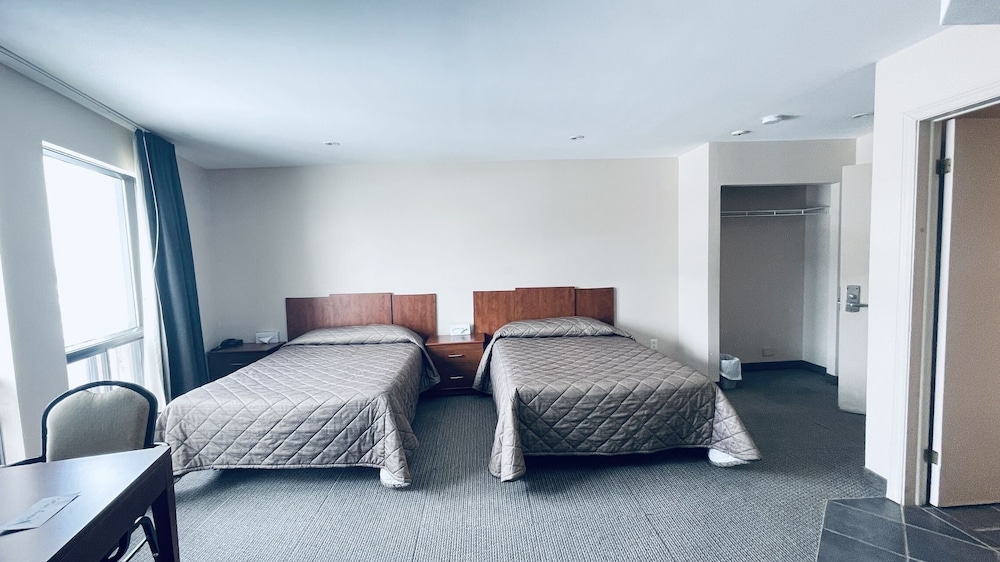 Falcon Motel Brossard